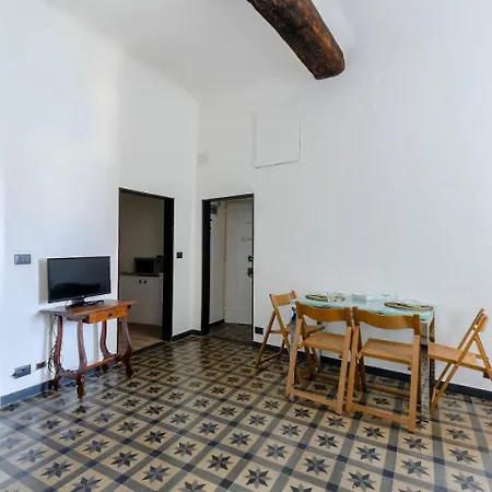 Joivy Charm 1 Bed Apt Overlooking Port Of Camogli