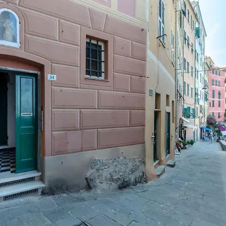 Apartment Joivy Charm 1 Bed Apt Overlooking Port Of *
