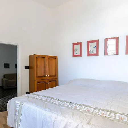 Joivy Charm 1 Bed Apt Overlooking Port Of *
